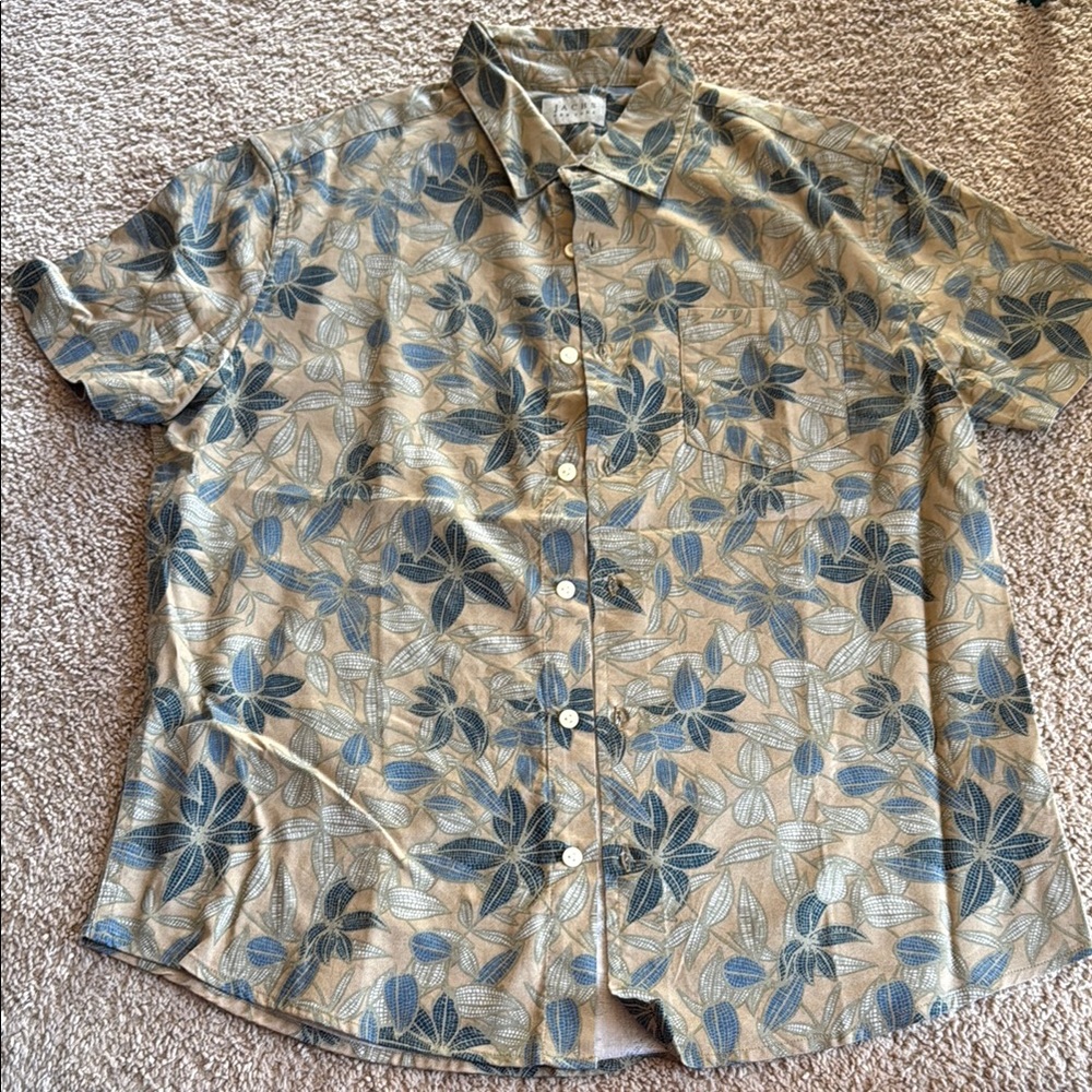 Floral Patterned Men's Shirt